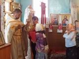 З шануванням ставимось ми до лікарів.