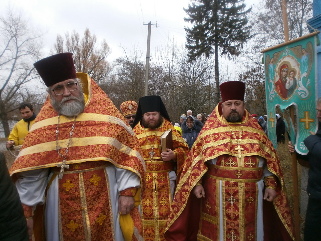 У селі Великих Низгірцях відзначили престольний празник храму Святої великомучениці Параскеви