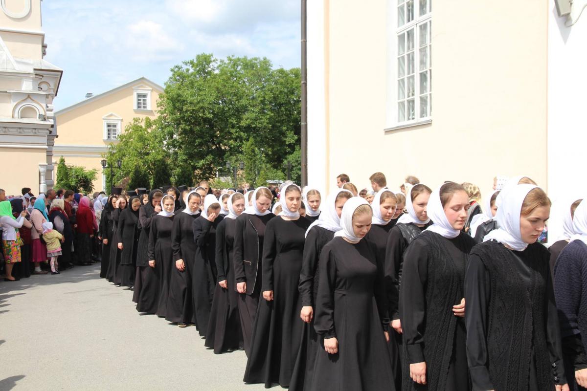 У Корецькому жіночому монастирі вшанували ікону Божої Матері!