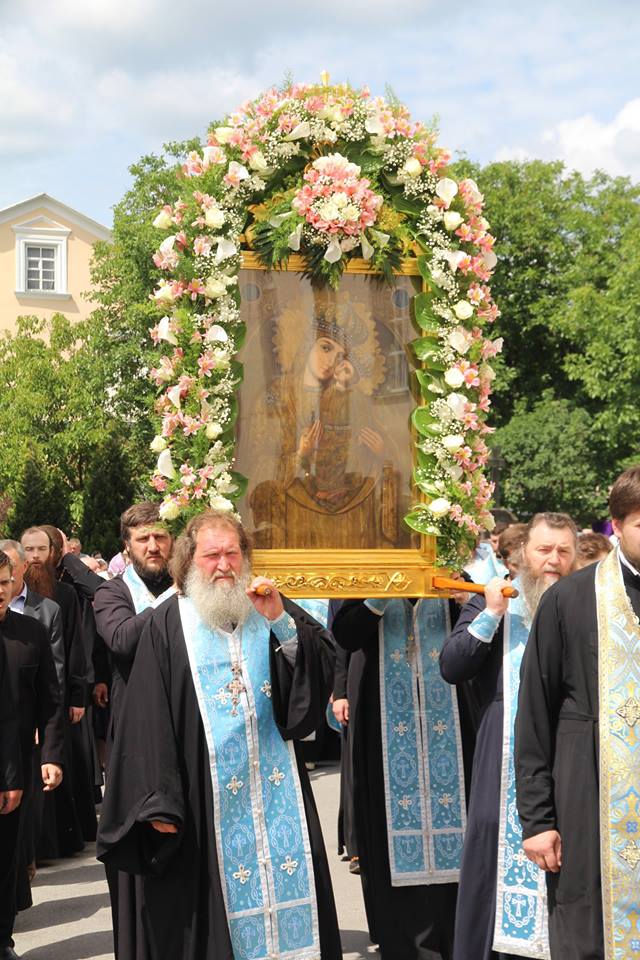 У Корецькому жіночому монастирі вшанували ікону Божої Матері!