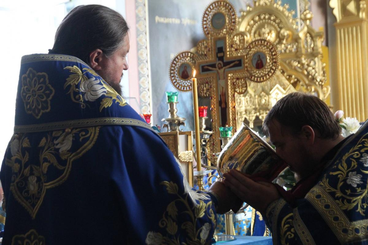У Корецькому жіночому монастирі вшанували ікону Божої Матері!