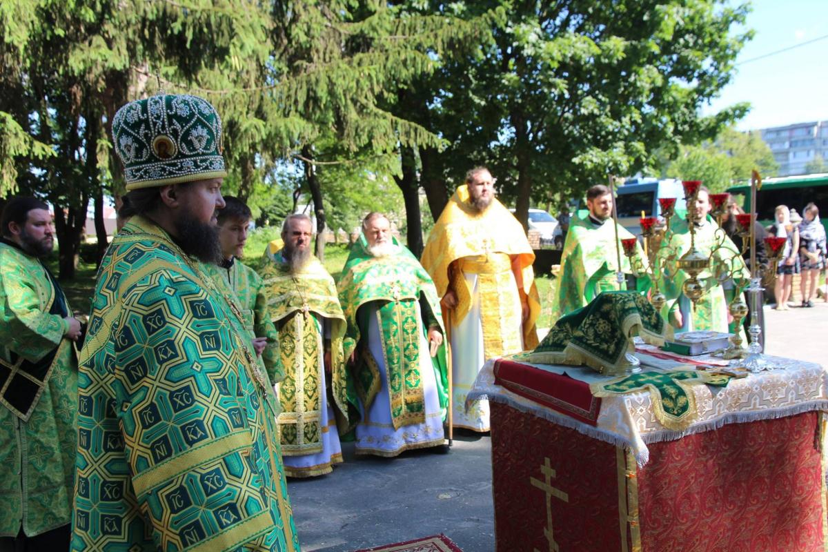 Архієпископ Никодим очолив Божественну літургію у Новоград-Волинському!