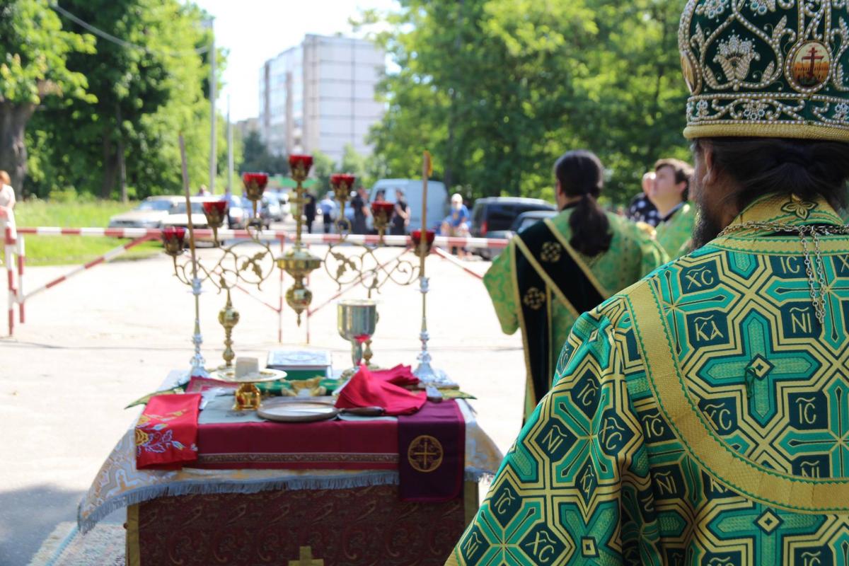 Архієпископ Никодим очолив Божественну літургію у Новоград-Волинському!