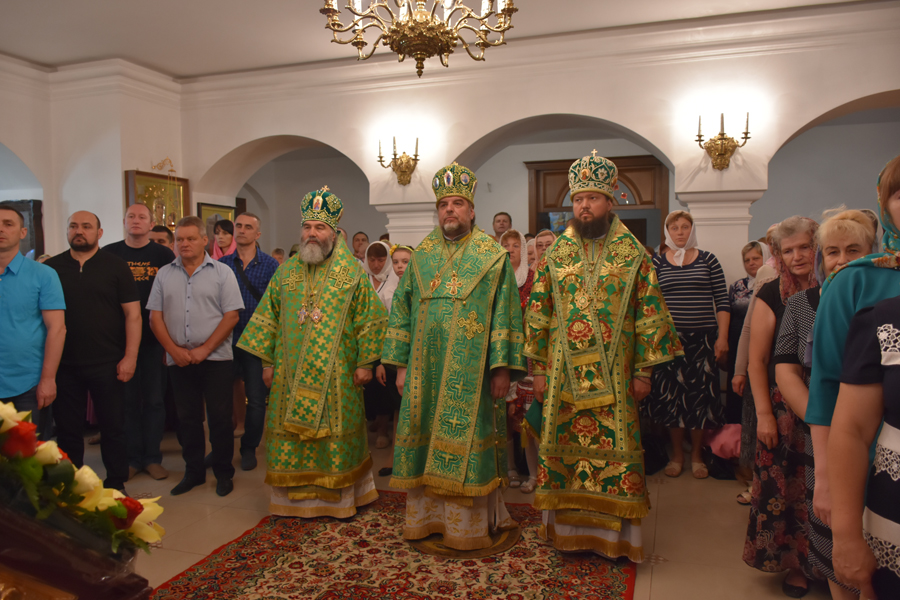 Архієпископ Никодим відвідуючи Вінницьку єпархію взяв участь в освяченні нового храму!