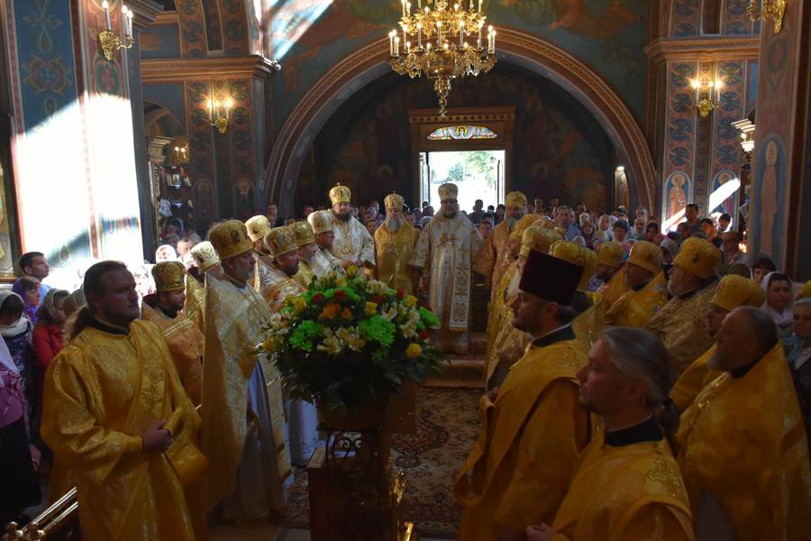 Вінниця. 10-річчя перебування Вінницького архіпастиря на ввіренній кафедрі!