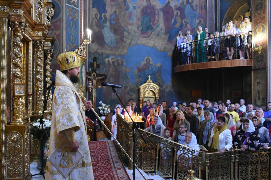 Вінниця. 10-річчя перебування Вінницького архіпастиря на ввіренній кафедрі!
