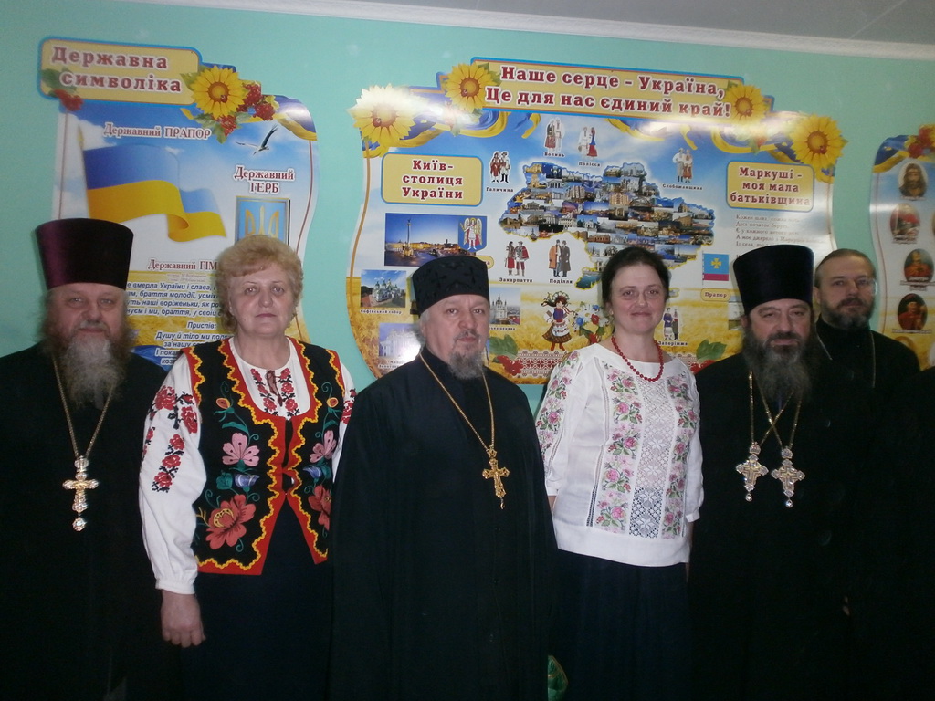 День вшанування пам’яті Преподобного Нестора Літописця: у школі села Маркушів пройшов IX районний фестиваль духовних піснеспівів «Душі криниця»