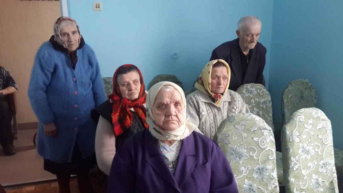 У Бердичівському геріатричному пансіонаті звершили Святі Таїнства Сповіді та Причастя
