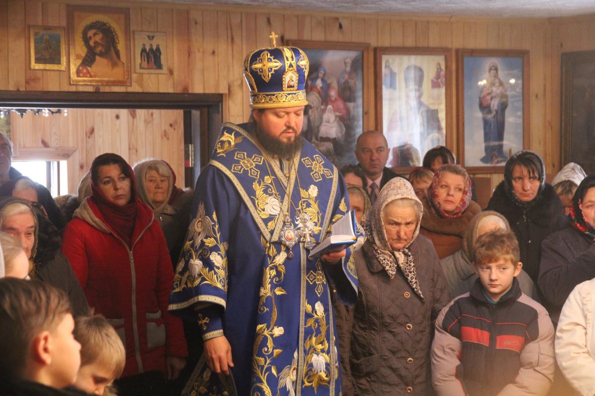 Архієпископ Никодим відвідав Баранівське благочиння.