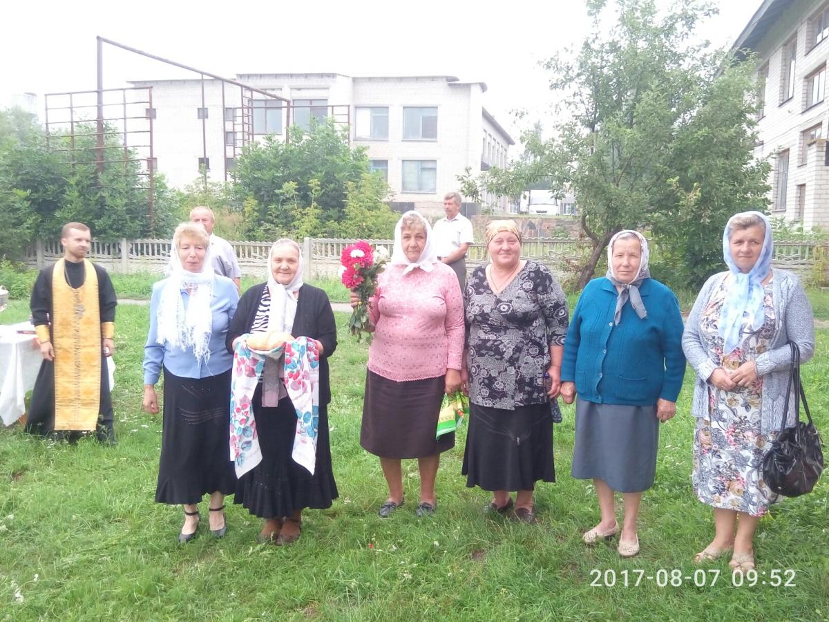 У селi Малосiлцi освятили нові дзвони