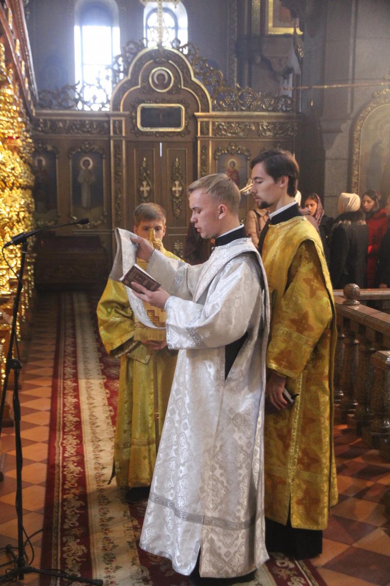 Архієпископ Никодим відвідав Баранівське благочиння.