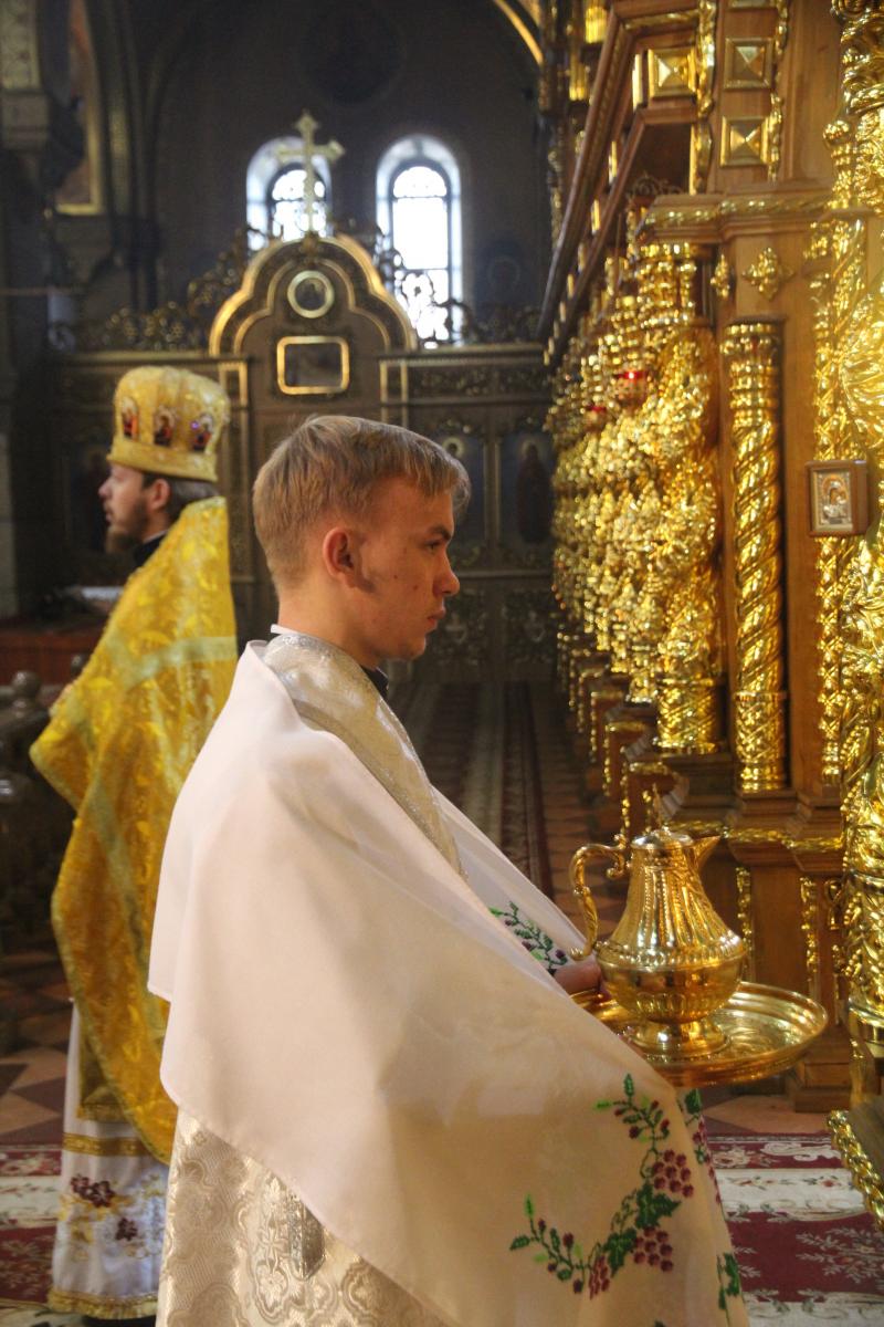 Архієпископ Никодим відвідав Баранівське благочиння.