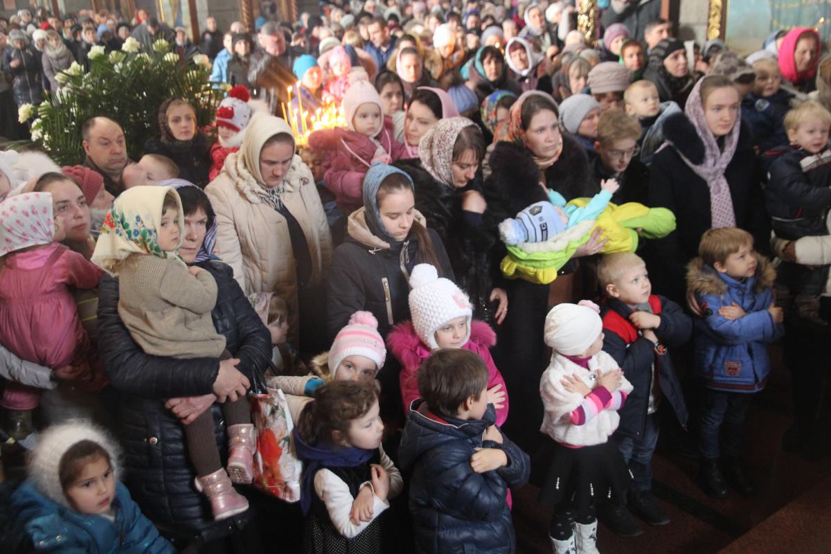 Архієпископ Никодим молитовно відзначив День свого народження!