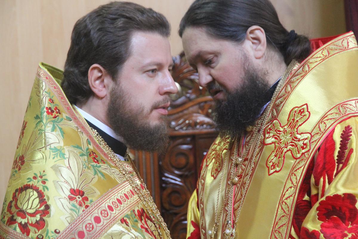 Архієпископ Никодим молитовно відзначив День свого народження!