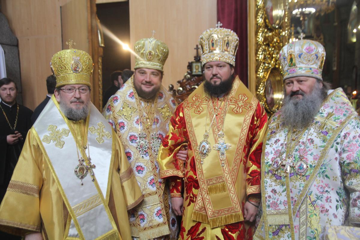 Архієпископ Никодим молитовно відзначив День свого народження!