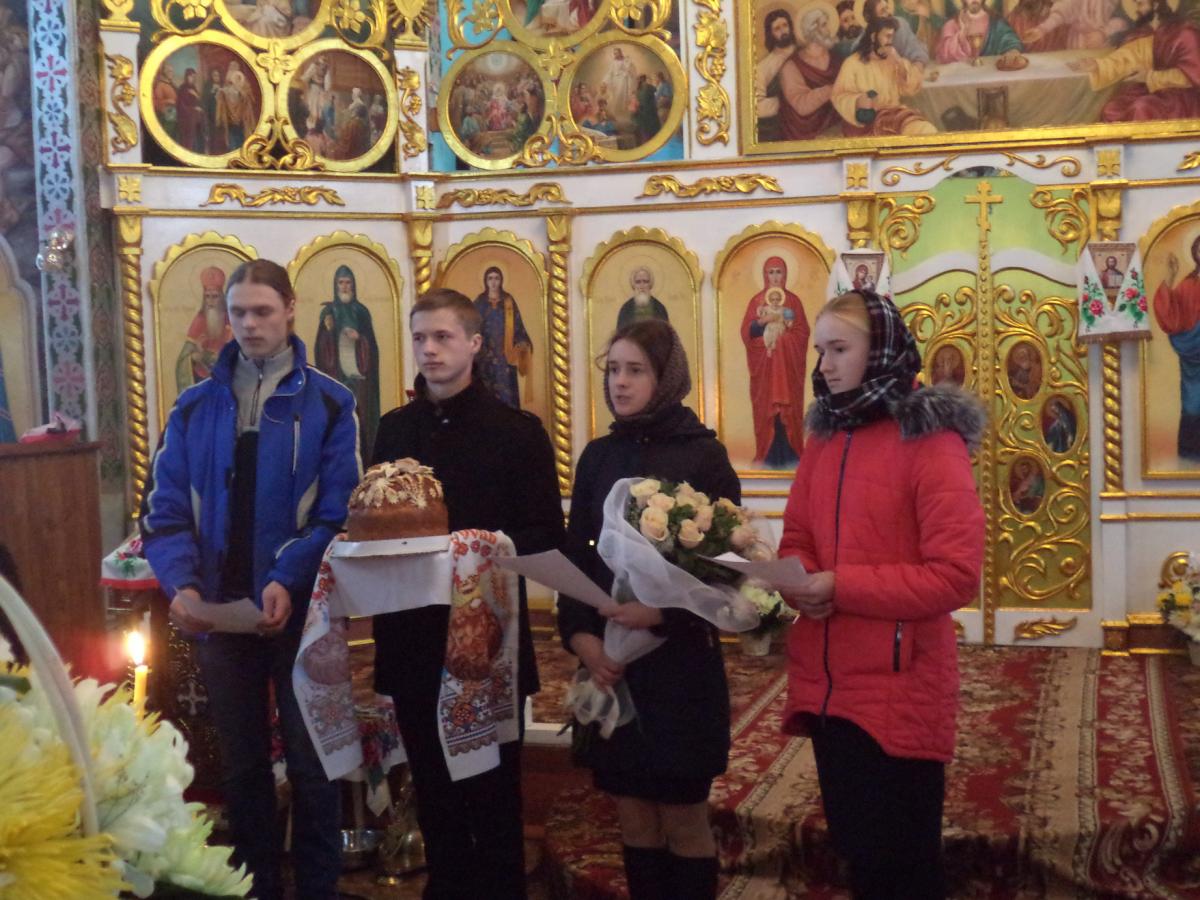 Пятидесятилетие отпраздновал настоятель Свято-Михайловского храма в селе Соколов
