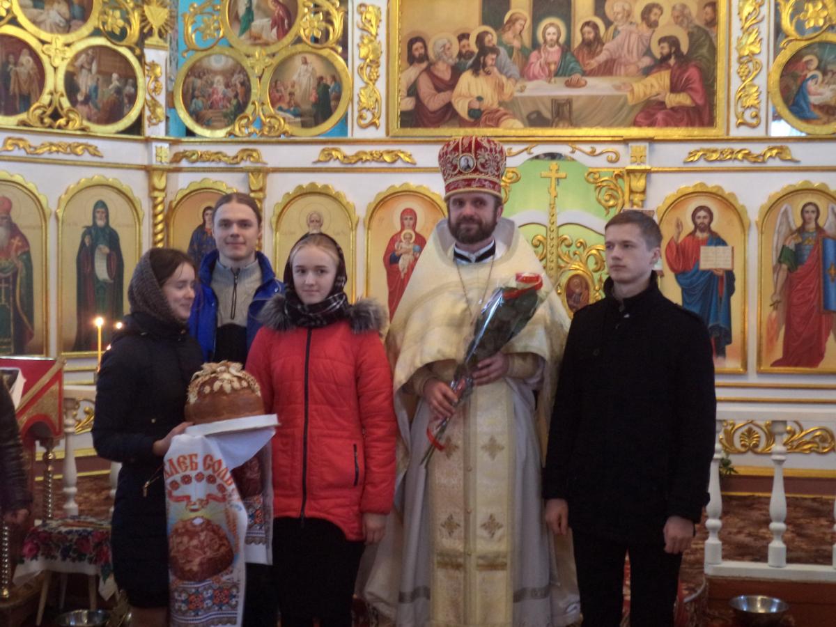 Пятидесятилетие отпраздновал настоятель Свято-Михайловского храма в селе Соколов