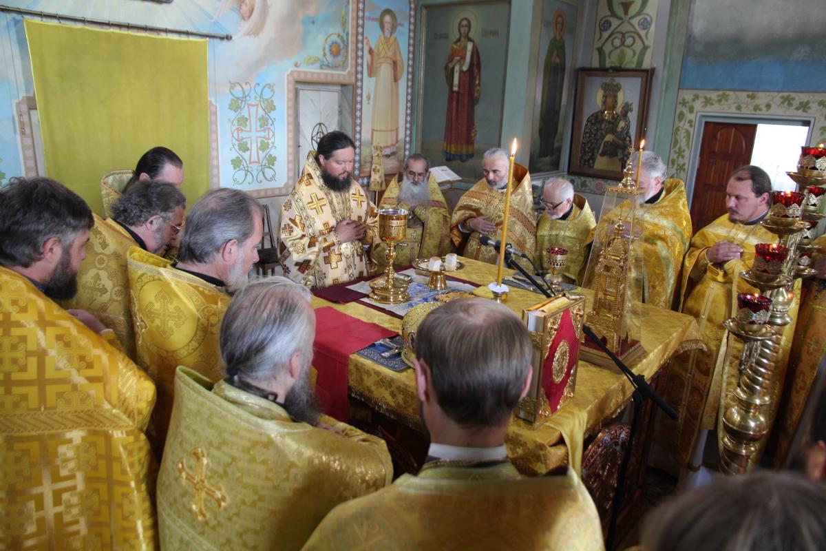 Священослужителі міста Житомира приступили до таїнства покаяння!