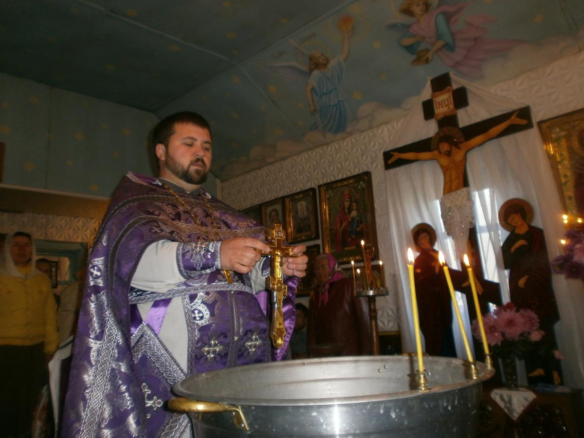 Громада Свято-Хрестовоздвиженського храму с. Великої П'ятигірки відзначила престольний празник
