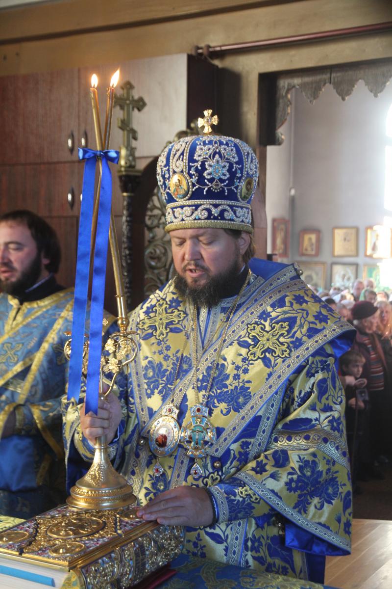 Своє престольне свято відзначив Покровський храм міста Житомира!