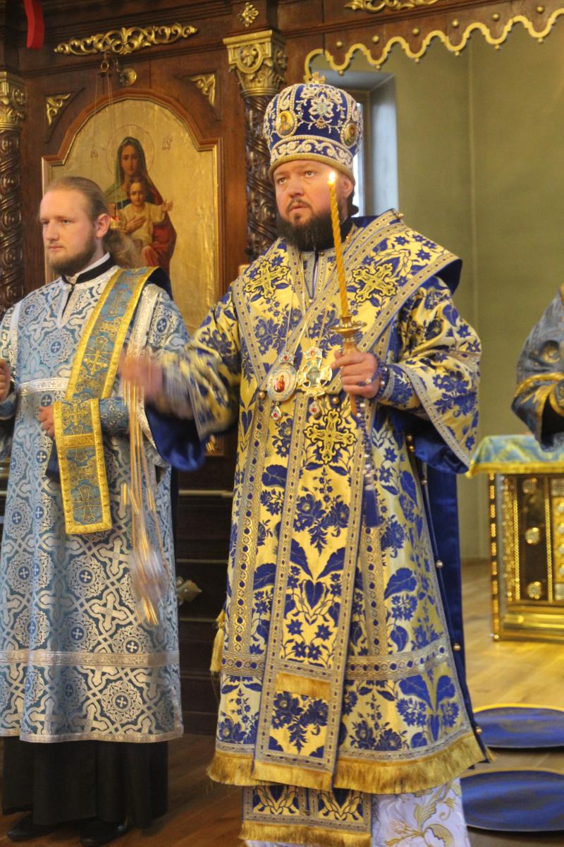Своє престольне свято відзначив Покровський храм міста Житомира!