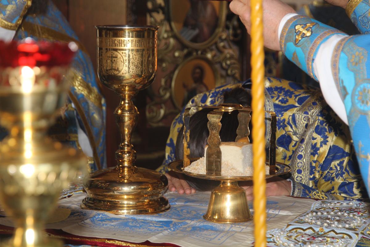 Своє престольне свято відзначив Покровський храм міста Житомира!