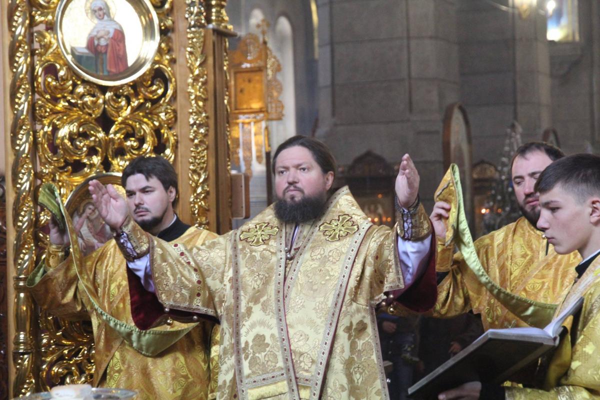 Архієпископ Никодим очолив Божественну літургію напередодні Різдва Христового!