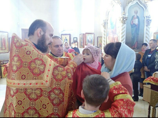Святкова літургія в Свято-Троїцькому храмі м. Коростишів.