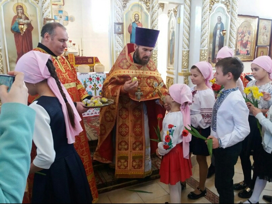 Святкова літургія в Свято-Троїцькому храмі м. Коростишів.