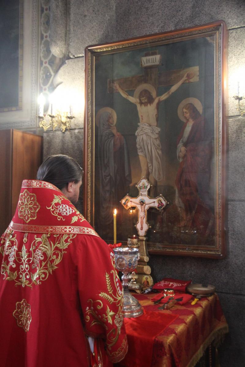 Архієпископ Никодим очолив Божественну літургію у співслужінні благочинних Житомирської єпархії!