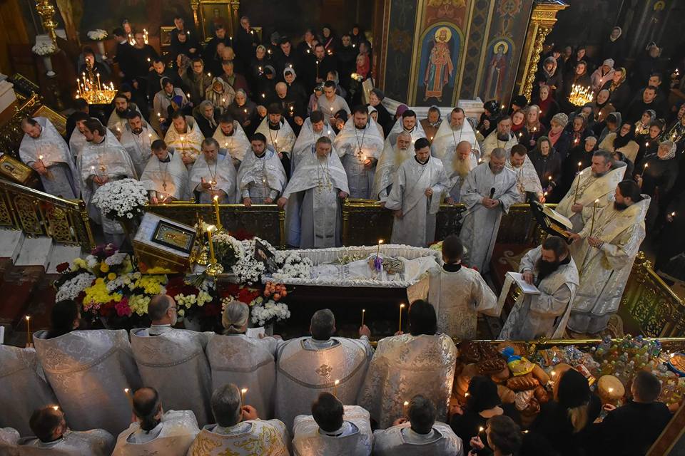 Митрополит Никодим взяв участь у звершенні чину поховання новоспочилого клірика Вінницької єпархії.