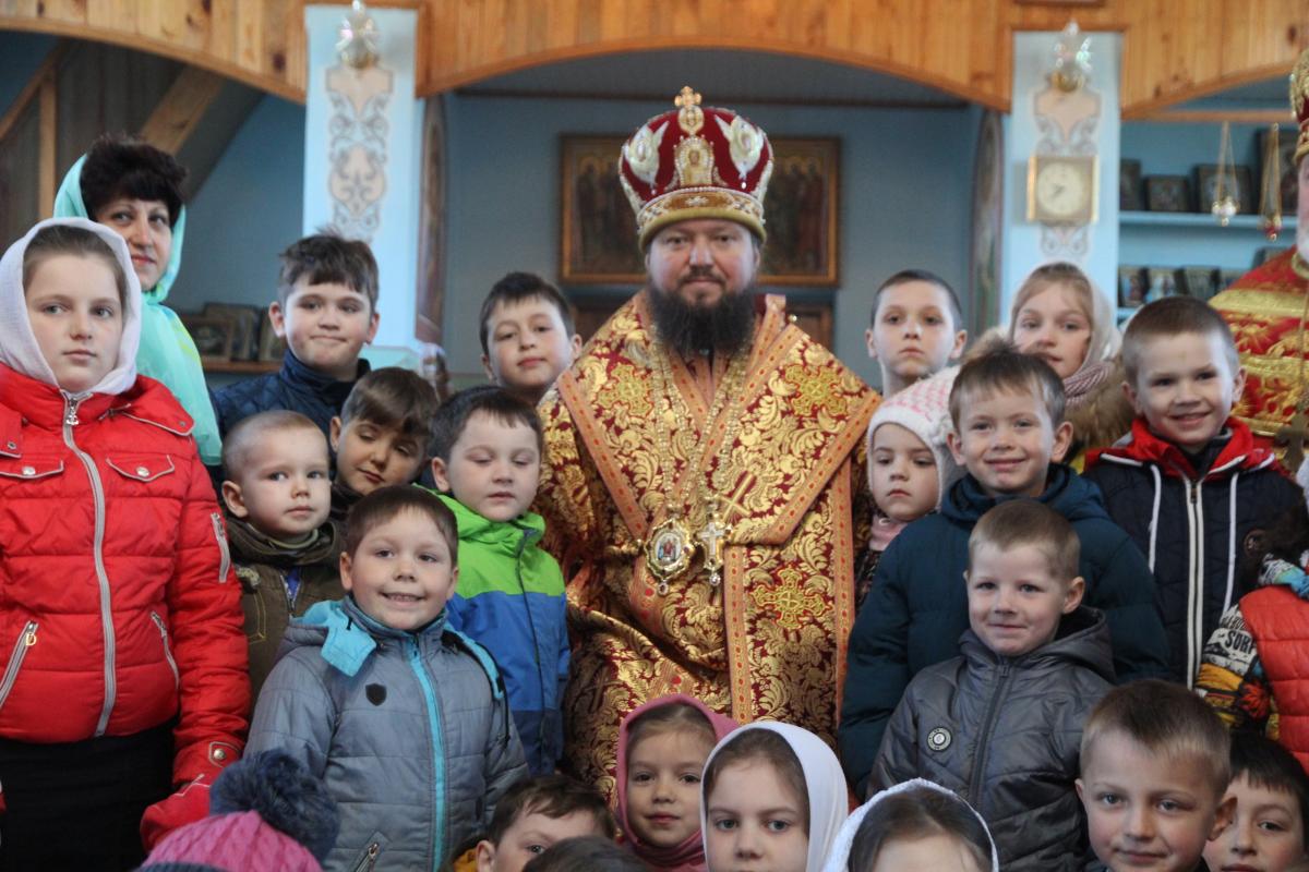 Андрушівка. Божественна літургія архієрейським чином!