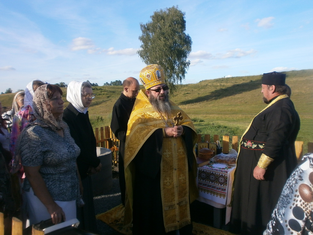 У селі Бистрику було звершено молебень про дарування дощу спраглій землі
