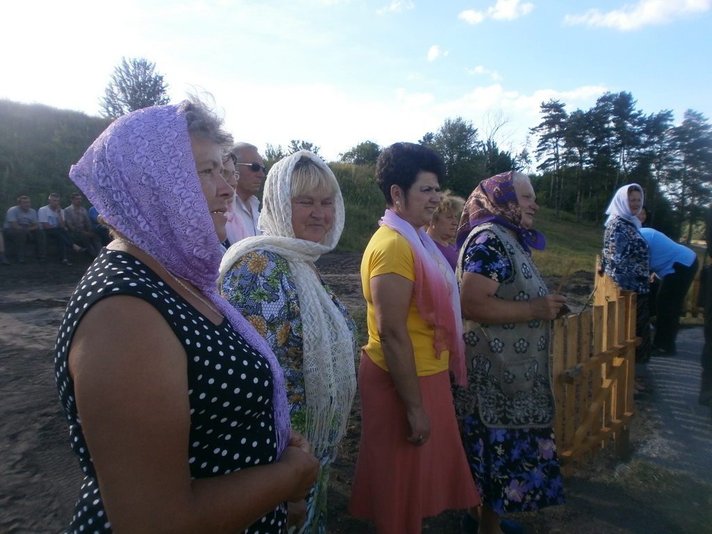 У селі Бистрику було звершено молебень про дарування дощу спраглій землі