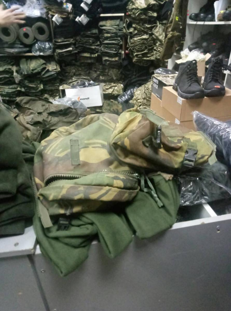 Житомирська єпархія передала українським військовим теплі речі!
