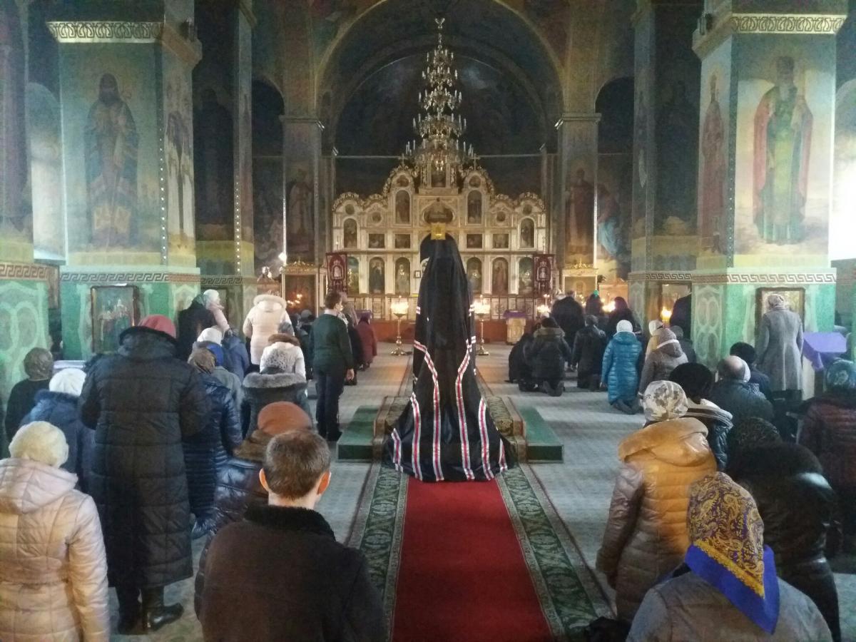 Архієпископ Никодим звершив читання покаянного канону у другому кафедральному місті!