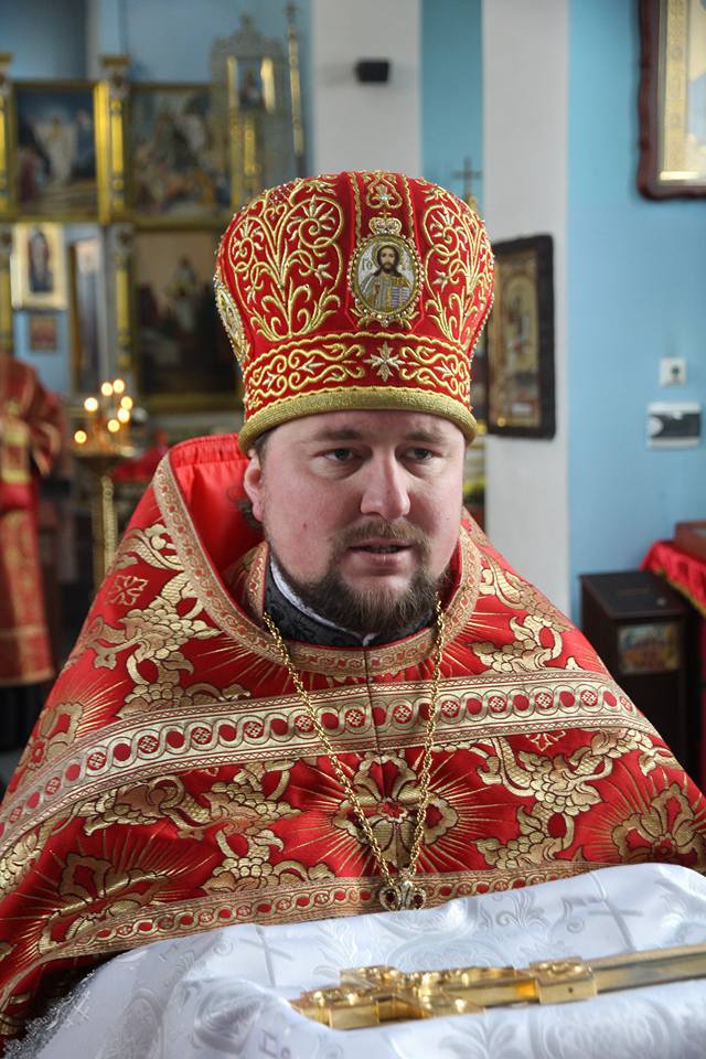 Архієпископ Никодим звершив святу Літургію в Успенському храмі смт. Романів.