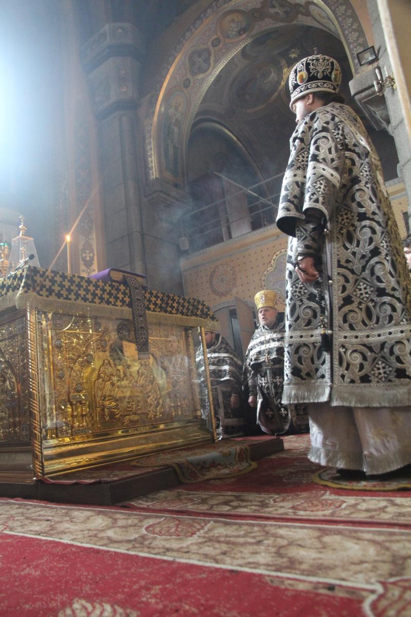 Архієпископ Никодим звершив першу в цьому році літургію Напередосвячених Дарів.