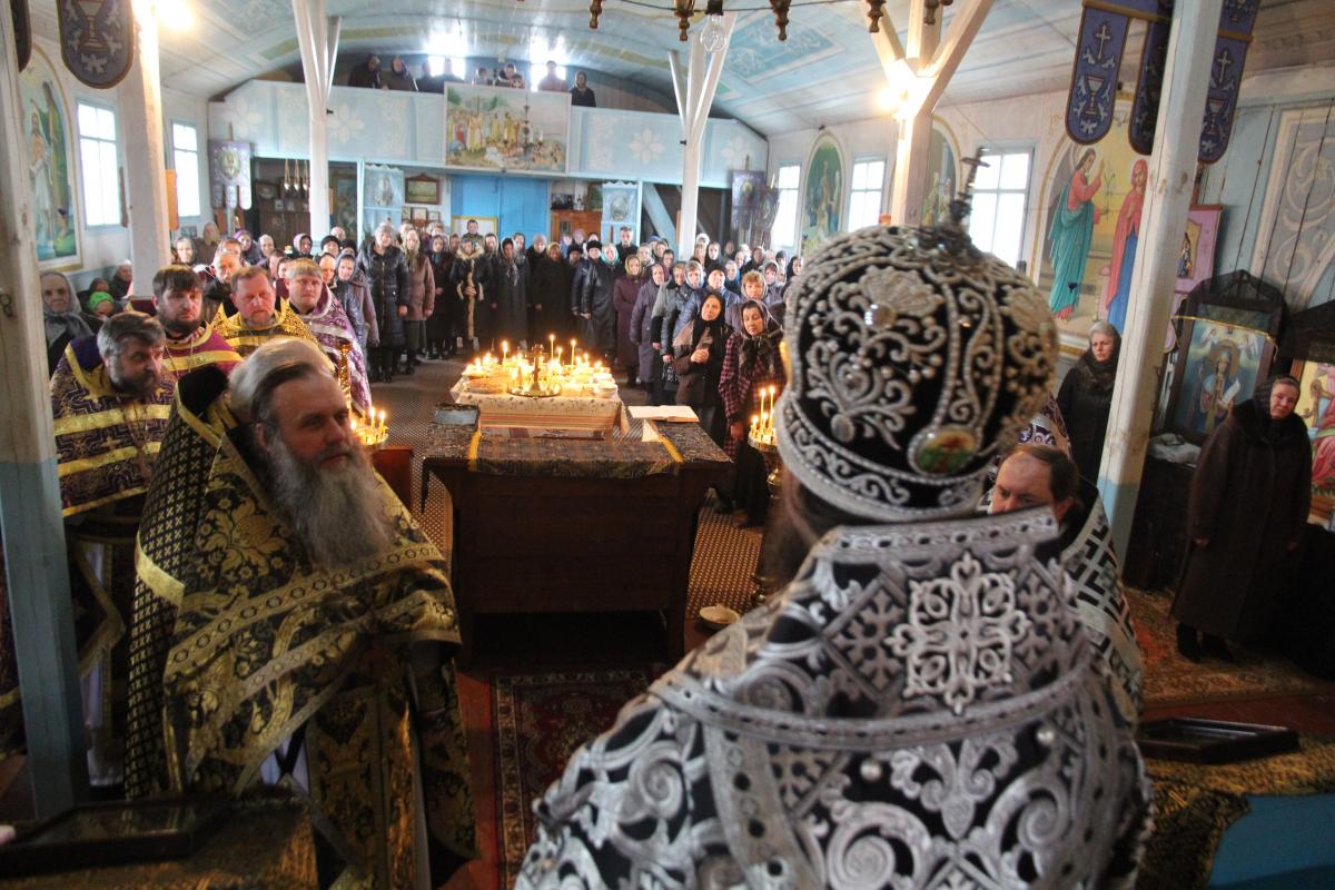 Миропіль. Сповідь священослужителів Романівського благочиння.
