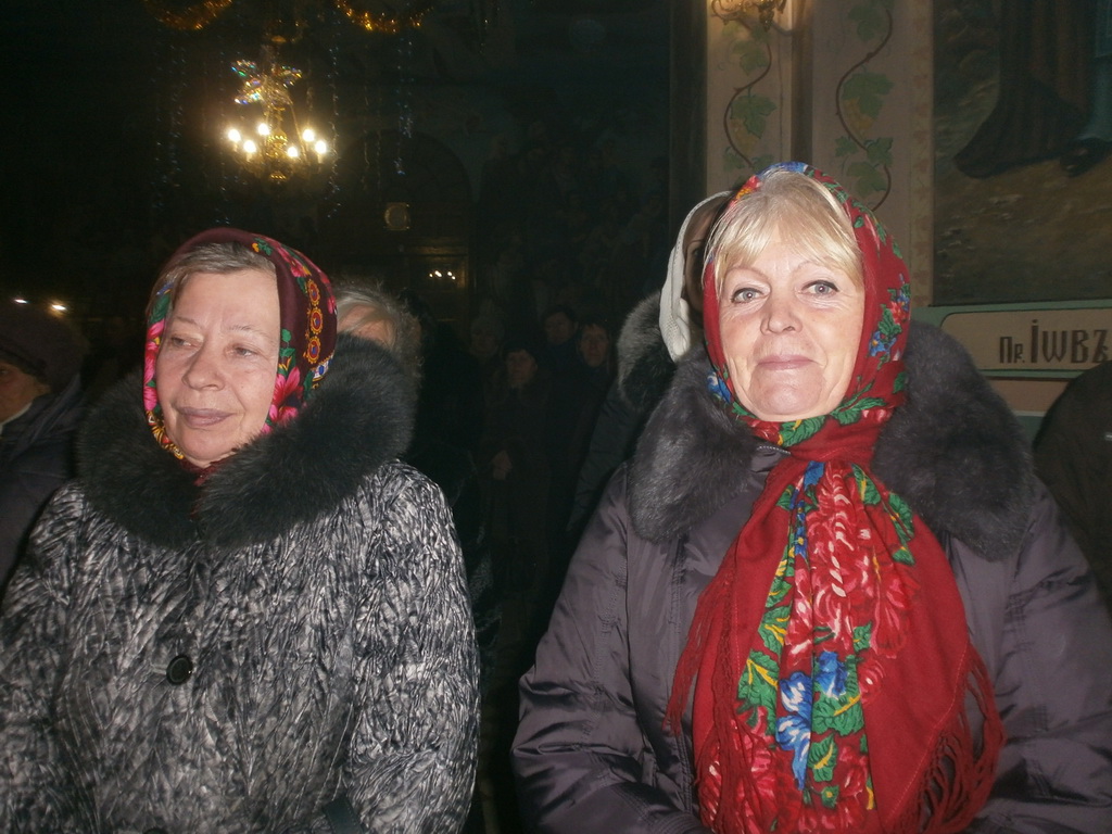 Ой радуйся, земле, Син Божий народився!