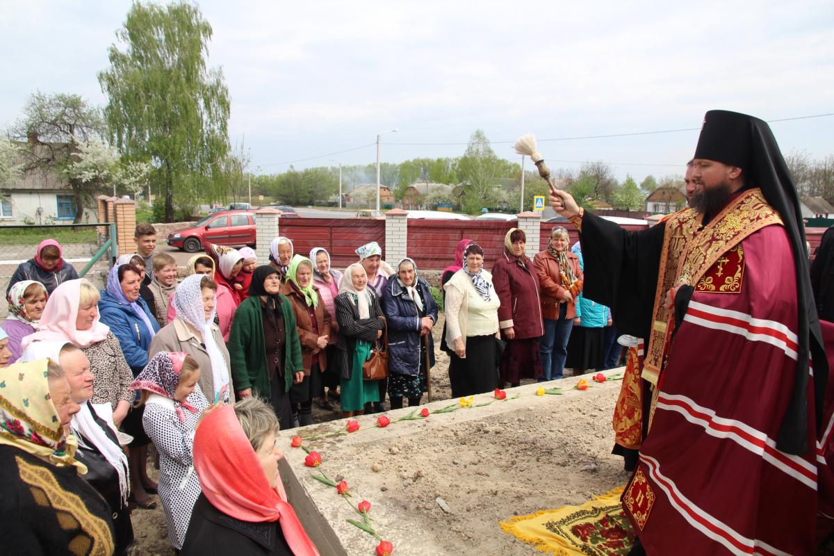 У с. Рея освячено місце під будівництво нового храму!