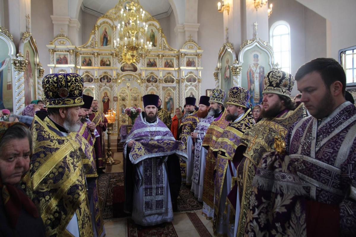 Коростишів. Відбулась загальна сповідь священослужителів благочиння.
