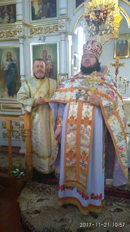 Святый Архистратиже Божий Михаиле,моли Бога о нас.
