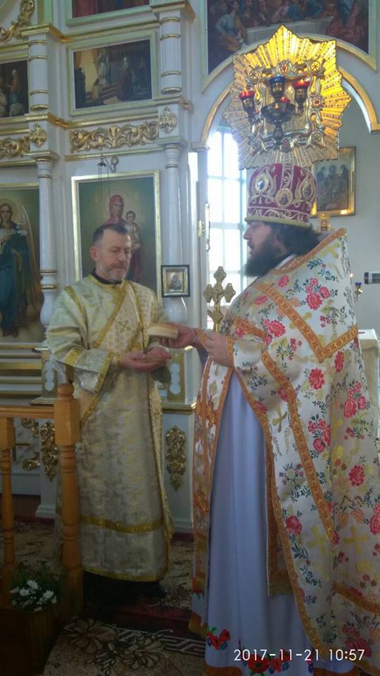 Святый Архистратиже Божий Михаиле,моли Бога о нас.