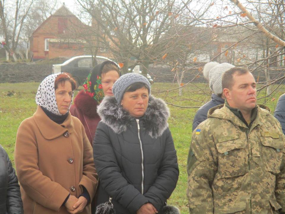 Настоятель Свято-Успенського храму с. Райогородка ієрей Євгеній Воробйов узяв участь у годині-реквіємі в селі Андріяшівці на вшанування пам’яті загиблих!