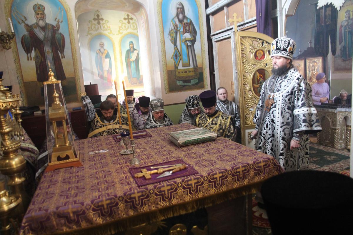 Бердичів. Загальна сповідь священослужителів благочиння.