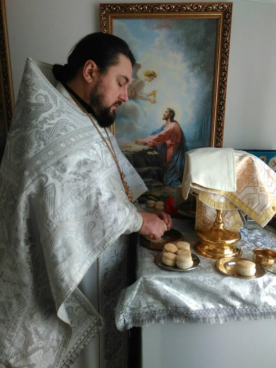СВЯТЫЙ АРХИСТРАТИЖЕ МИХАИЛЕ МОЛИ БОГА О НАС.