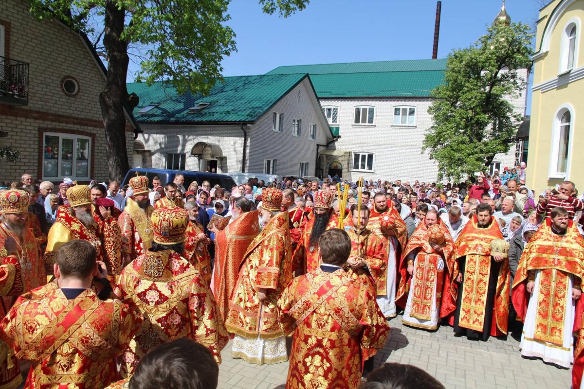 Городниця. Архієпископ Никодим взяв участь у торжествах з нагоди Престольного свята Георгієвської обителі!