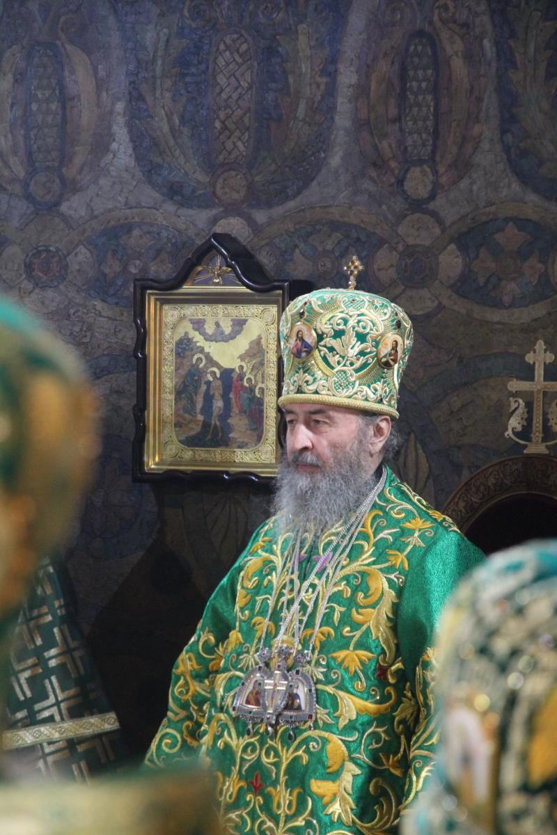 Київ. Архієпископ Никодим молився за Божественною літургією разом із Предстоятелем УПЦ