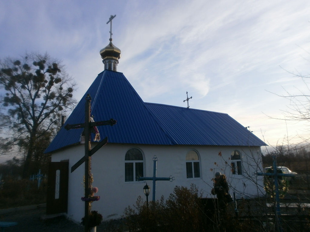 Божественна Літургія у храмі Різдва Пресвятої Богородиці с. Красівки: з молитвою за мир в Україні